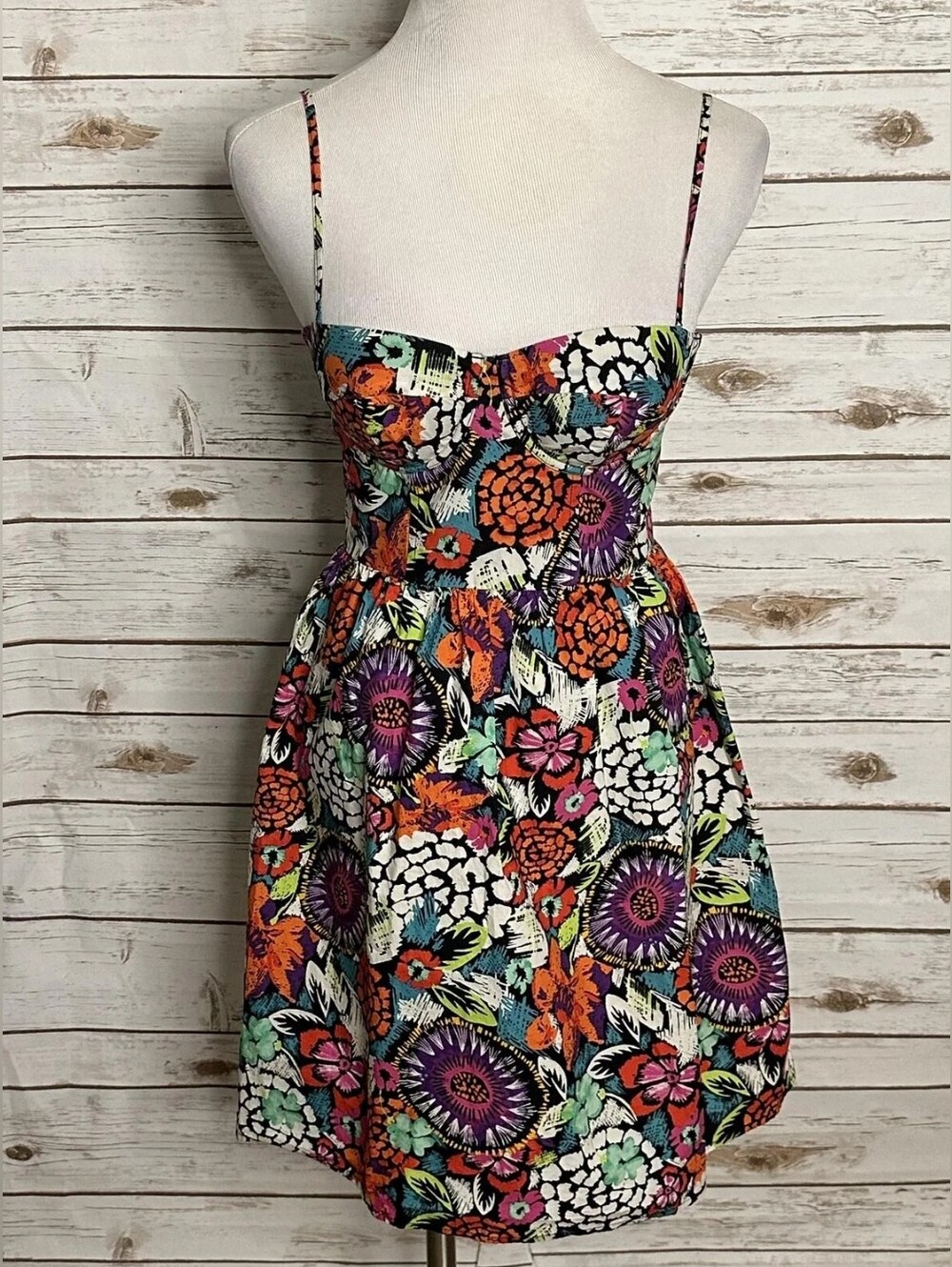 Floral Sweetheart Sundress in Multicolor